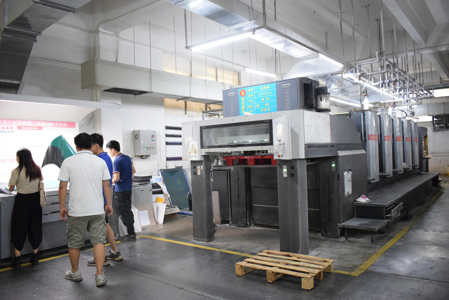 GUANGZHOU YM PACKAGE PRODUCTS CO.,LTD. üreticinin üretim hattı
