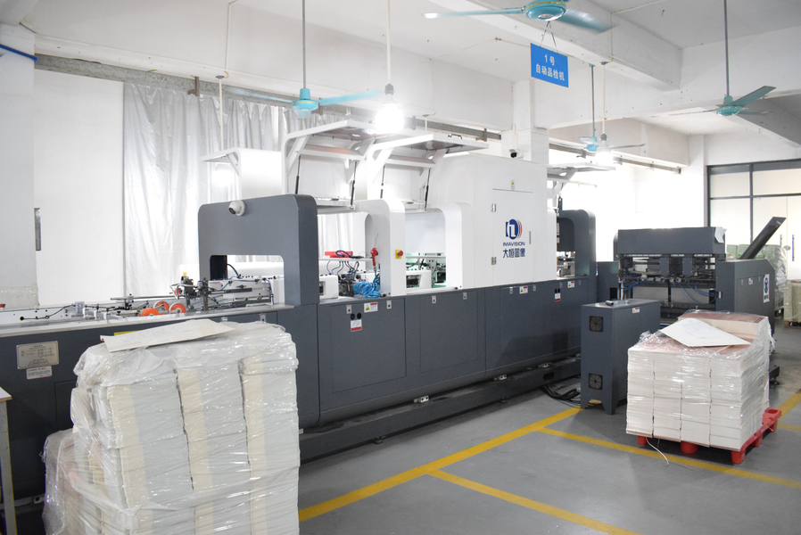 GUANGZHOU YM PACKAGE PRODUCTS CO.,LTD. üreticinin üretim hattı